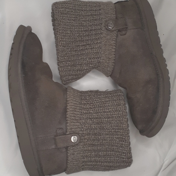 Ugg Shoes Ugg Saela Grey UGG Australia Girls 1089971K Saela Rib